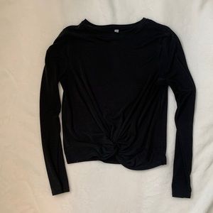Long sleeve athletic top